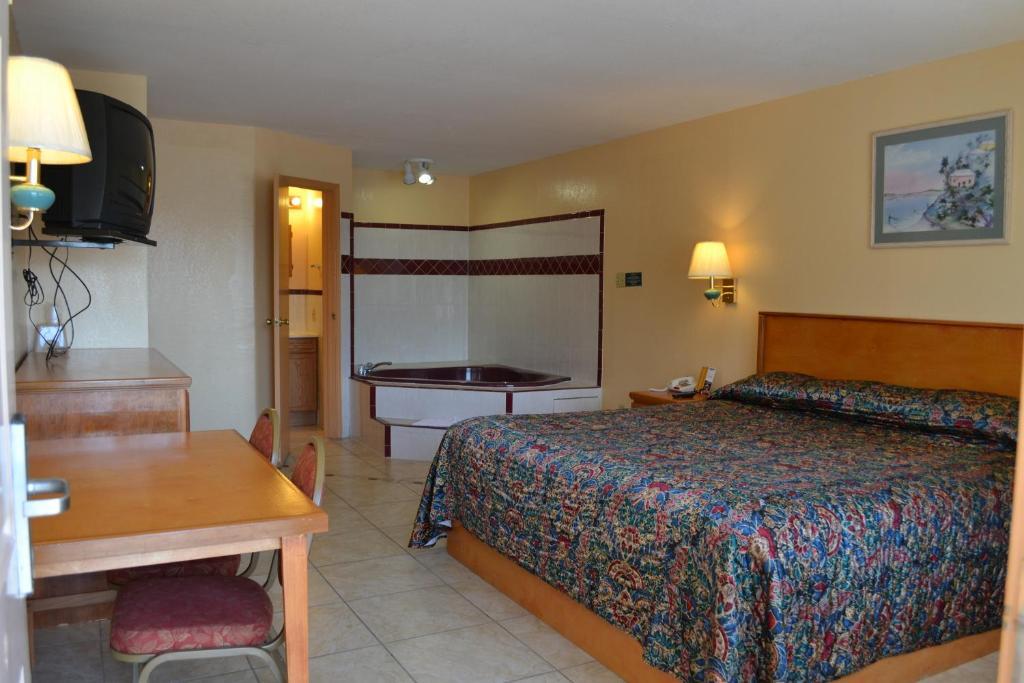 Deluxe Inn And Suites Weslaco Exteriör bild