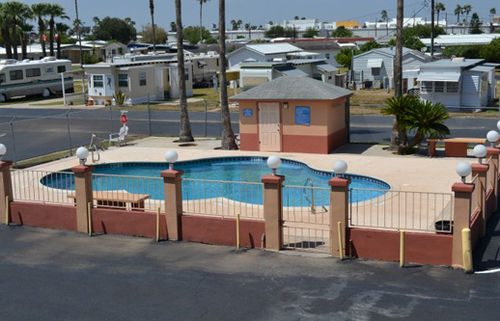 Deluxe Inn And Suites Weslaco Exteriör bild